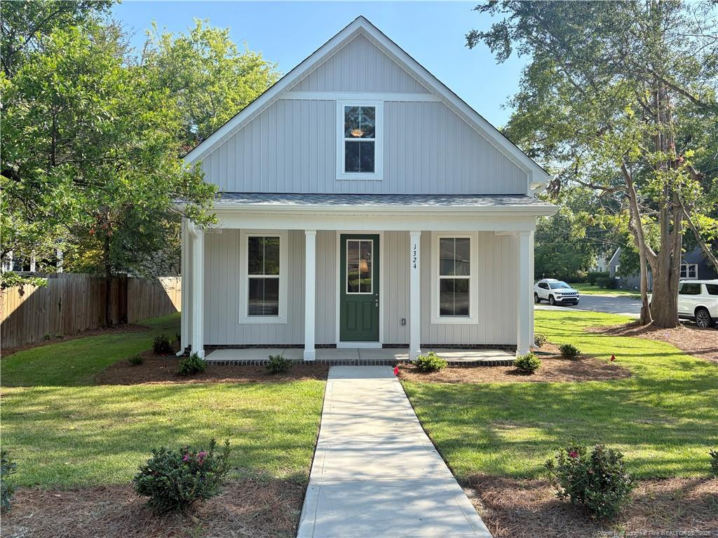 1324 Fort Bragg Road Property Photo 1