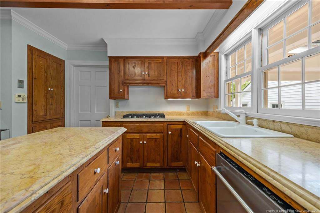 1094 Guy Road Property Photo 7