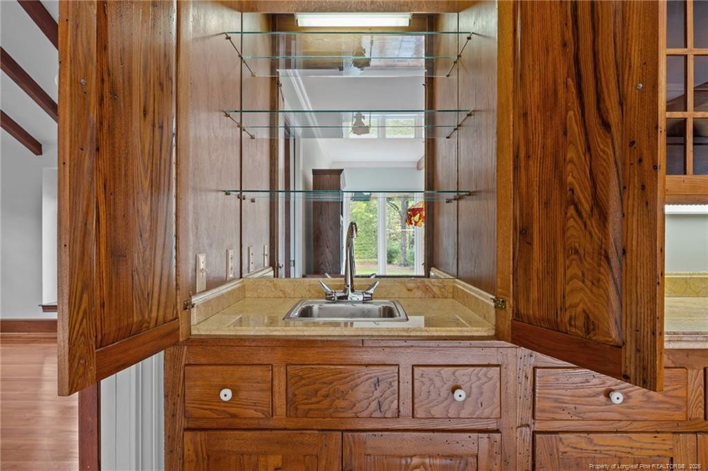 1094 Guy Road Property Photo 9
