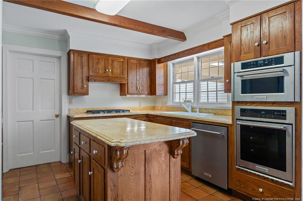 1094 Guy Road Property Photo 10