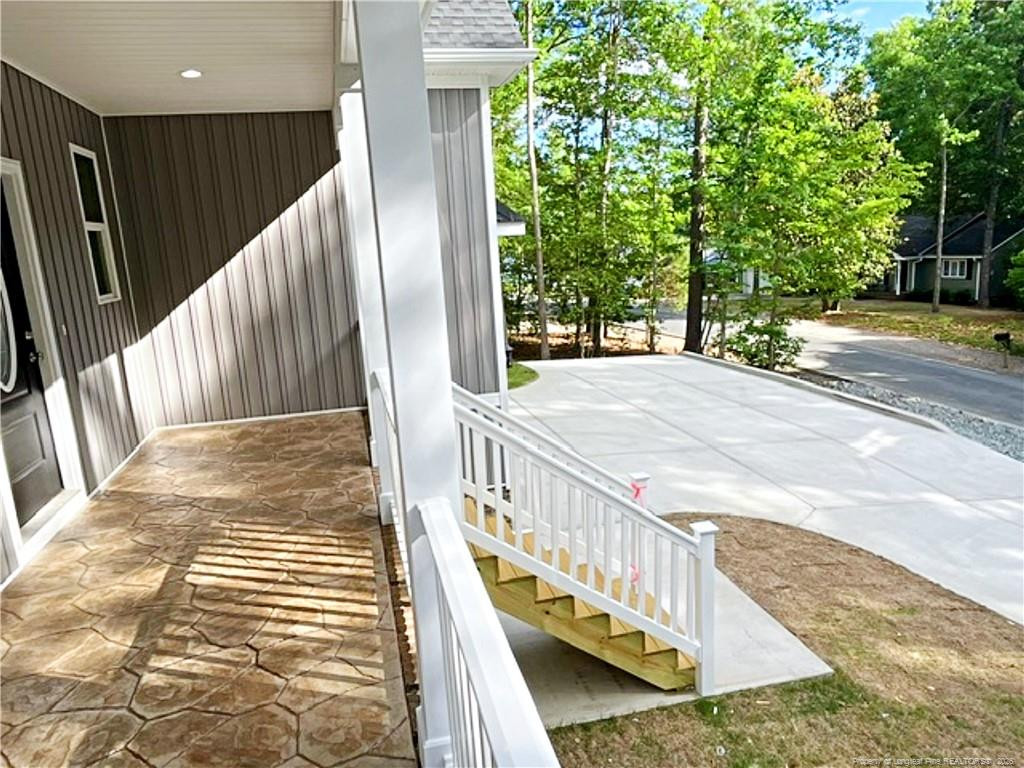 5064 Bluebird Drive Property Photo 10