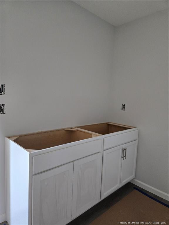 4317 Kirkhill Court Property Photo 6