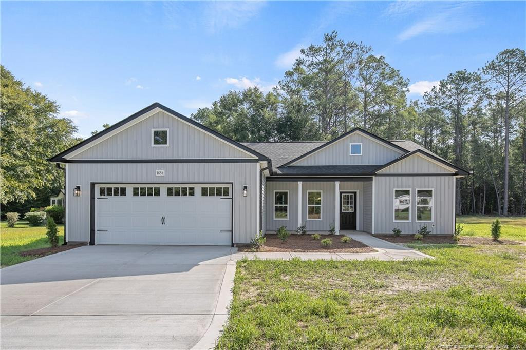 1434 Halsey Loop Property Photo 1