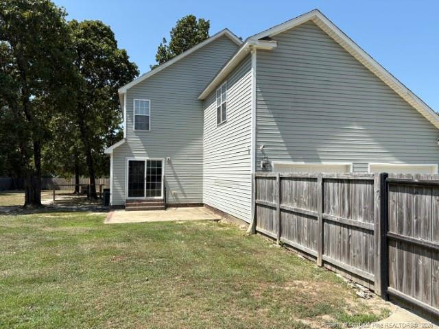 48 Old Field Loop Property Photo 3