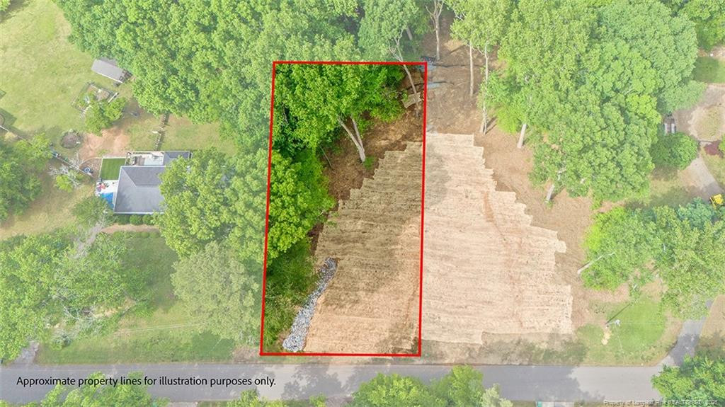 2216 Woodnell Drive Property Photo 1