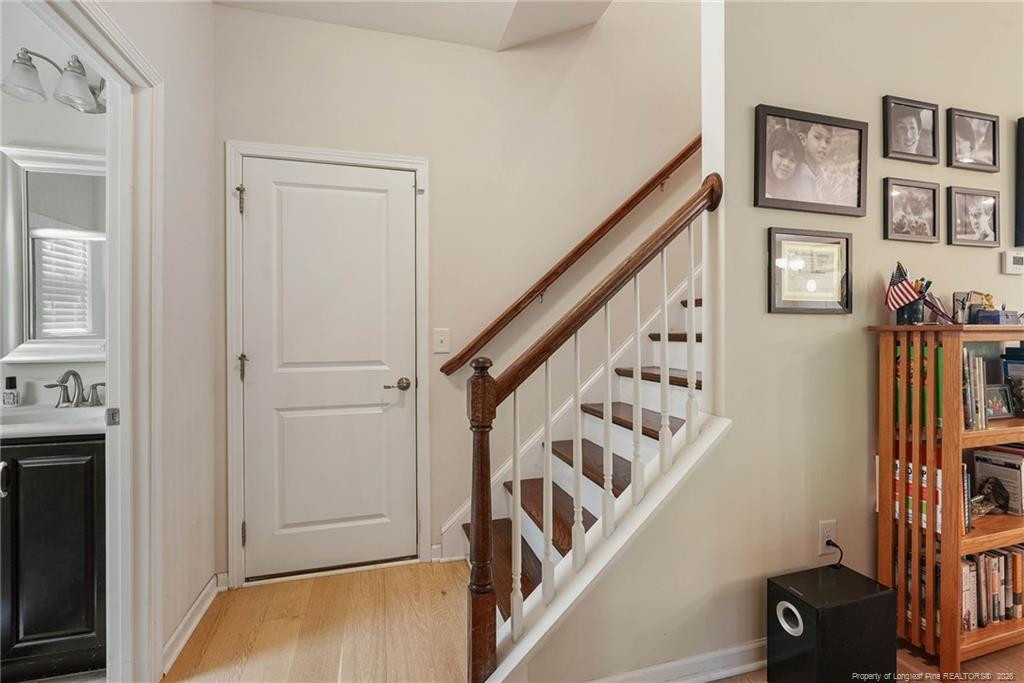 2029 Longmont Drive Property Photo 23