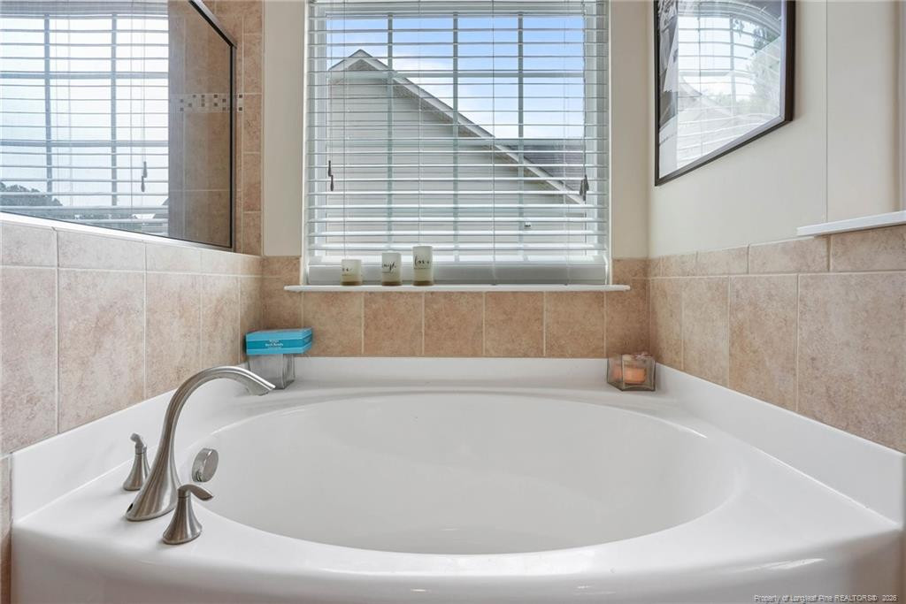 2029 Longmont Drive Property Photo 40