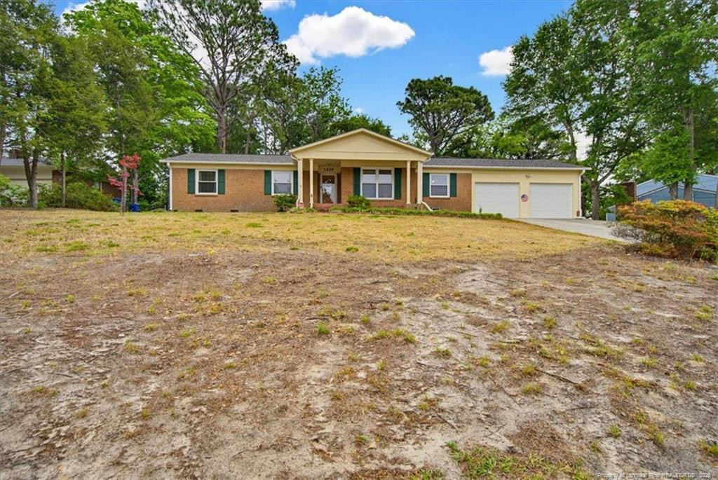 1529 Paisley Avenue Property Photo 2
