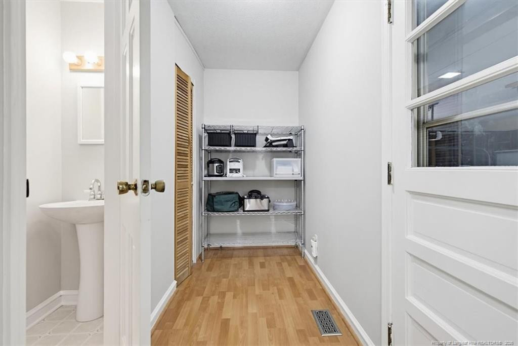 1529 Paisley Avenue Property Photo 23
