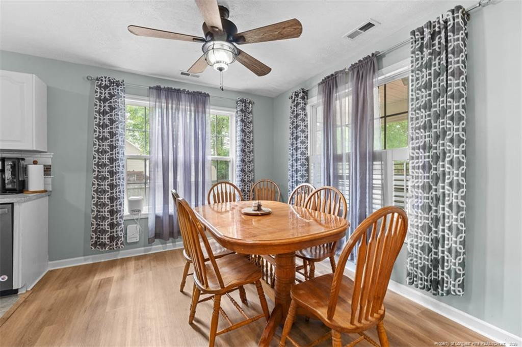 549 Woodberry Circle Property Photo 8
