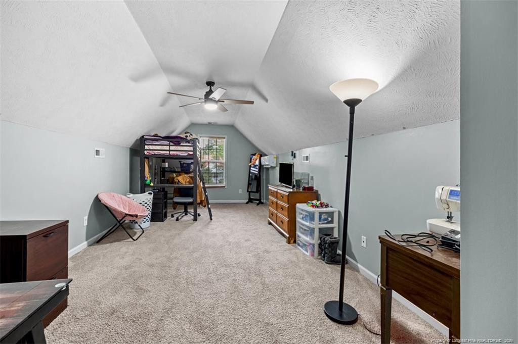 549 Woodberry Circle Property Photo 18