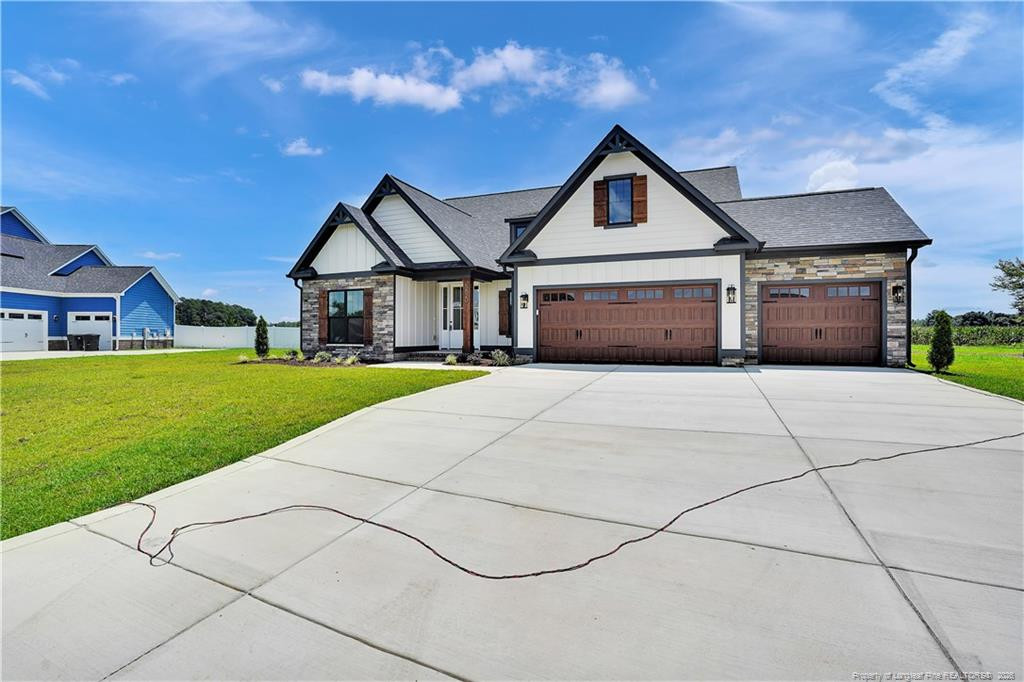 5820 Dottie Circle Property Photo 2