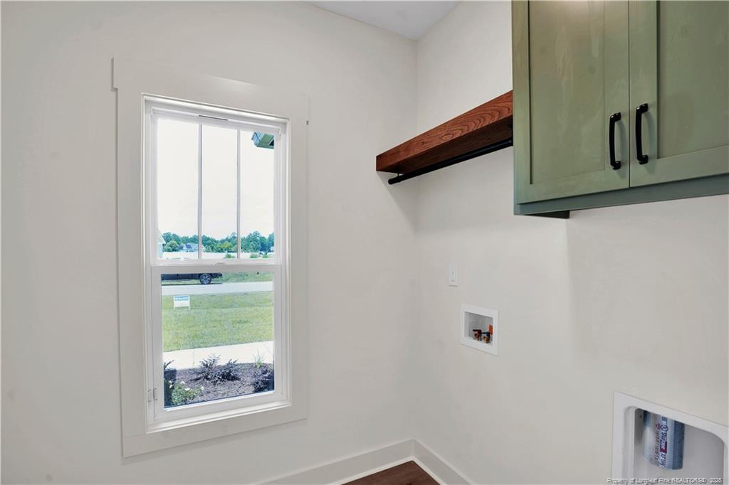 5820 Dottie Circle Property Photo 9