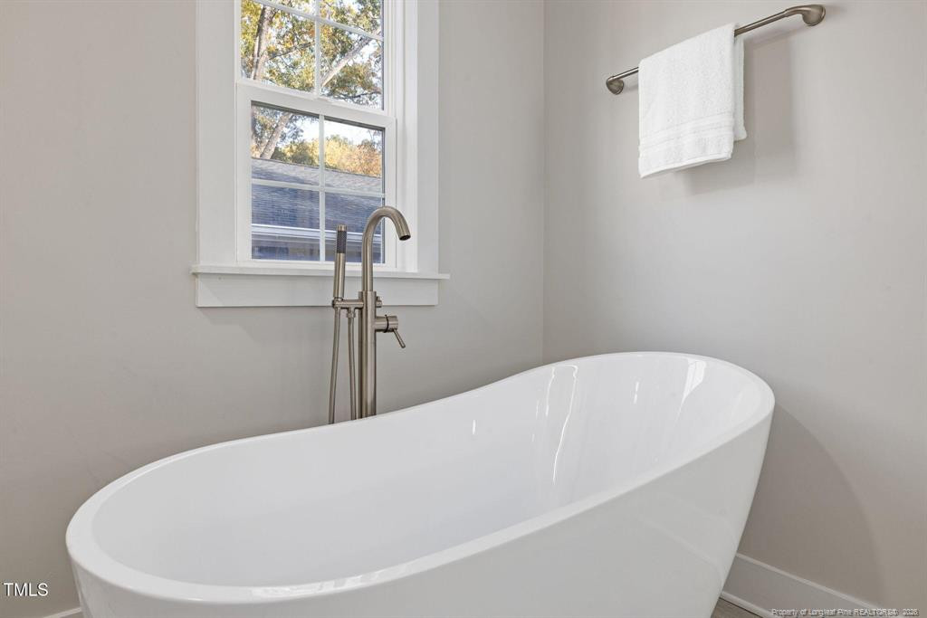 2510 Harvard Avenue Property Photo 27