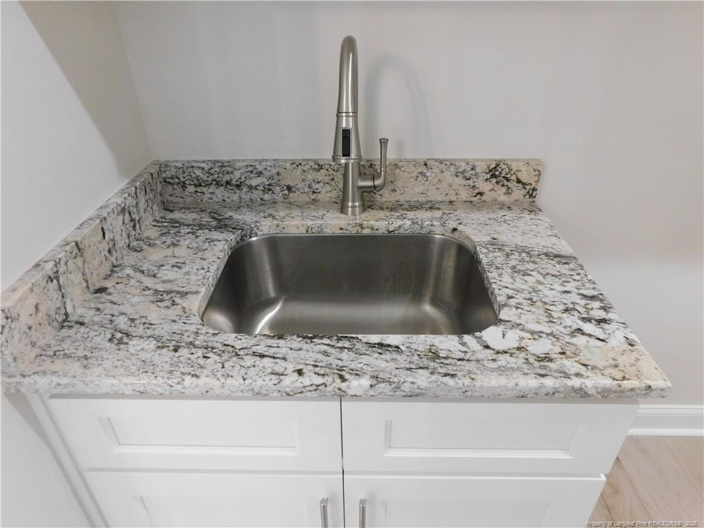 605 5th Street Property Photo 14