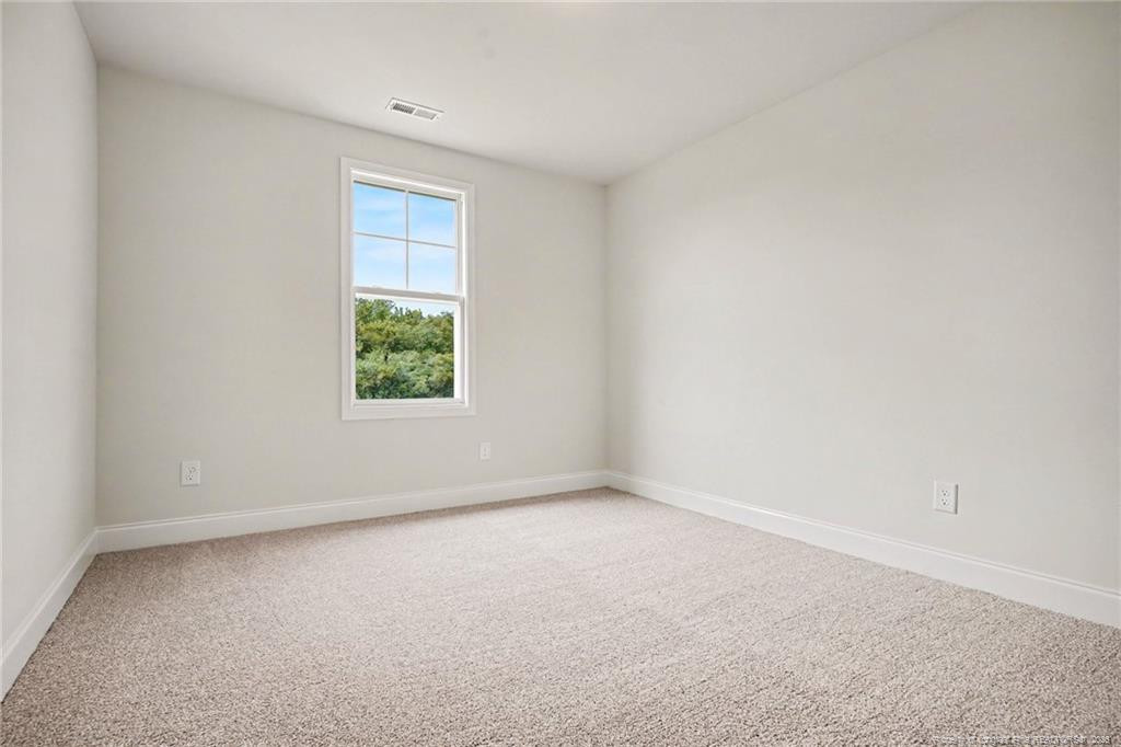 121 Evelene Way Property Photo 19