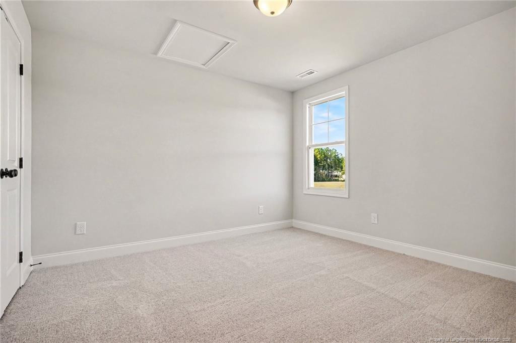 147 Evelene Way Property Photo 16