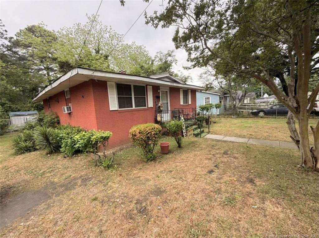 2023 Newark Avenue Property Photo 1