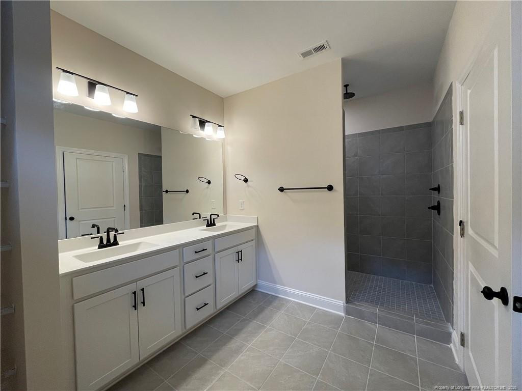 220 Gallery Drive 204 Property Photo 6
