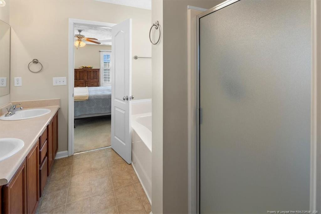 3010 Totley Drive Property Photo 14
