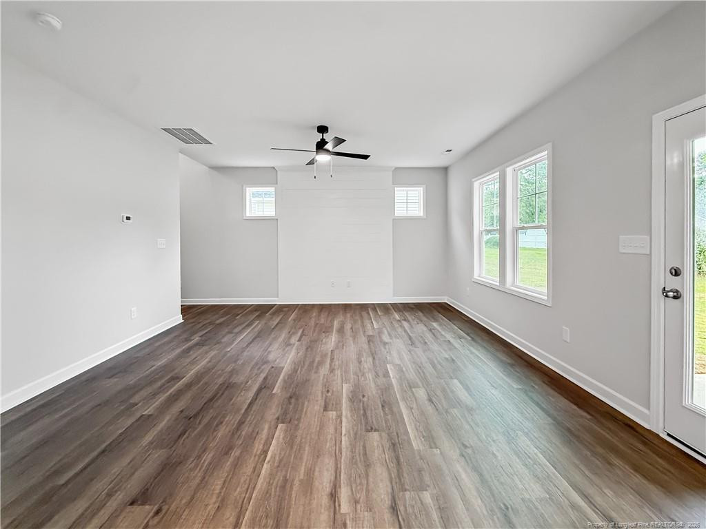 205 4th Street Property Photo 5