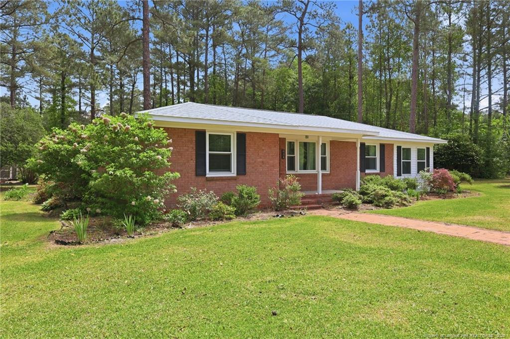 634 Watts Road Property Photo 2
