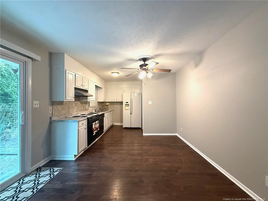7300 Hyannis Drive Property Photo 3