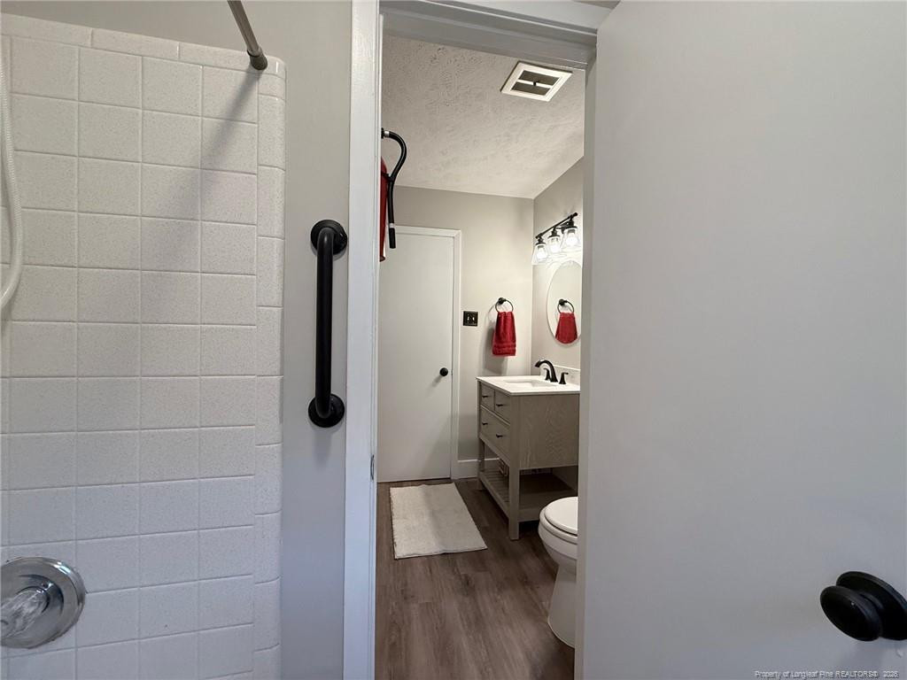 7300 Hyannis Drive Property Photo 16