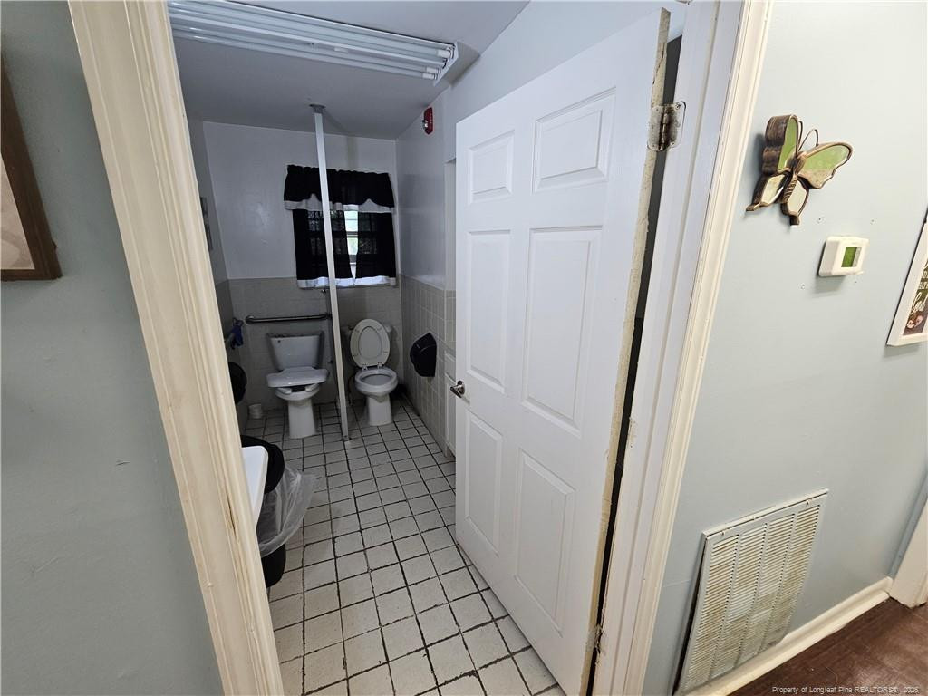 1448 Pamalee Drive Property Photo 11