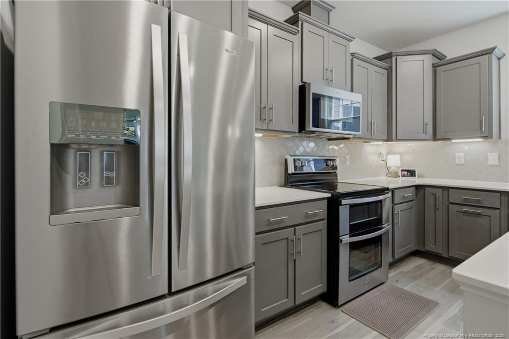 242 School Side Drive Property Photo 21