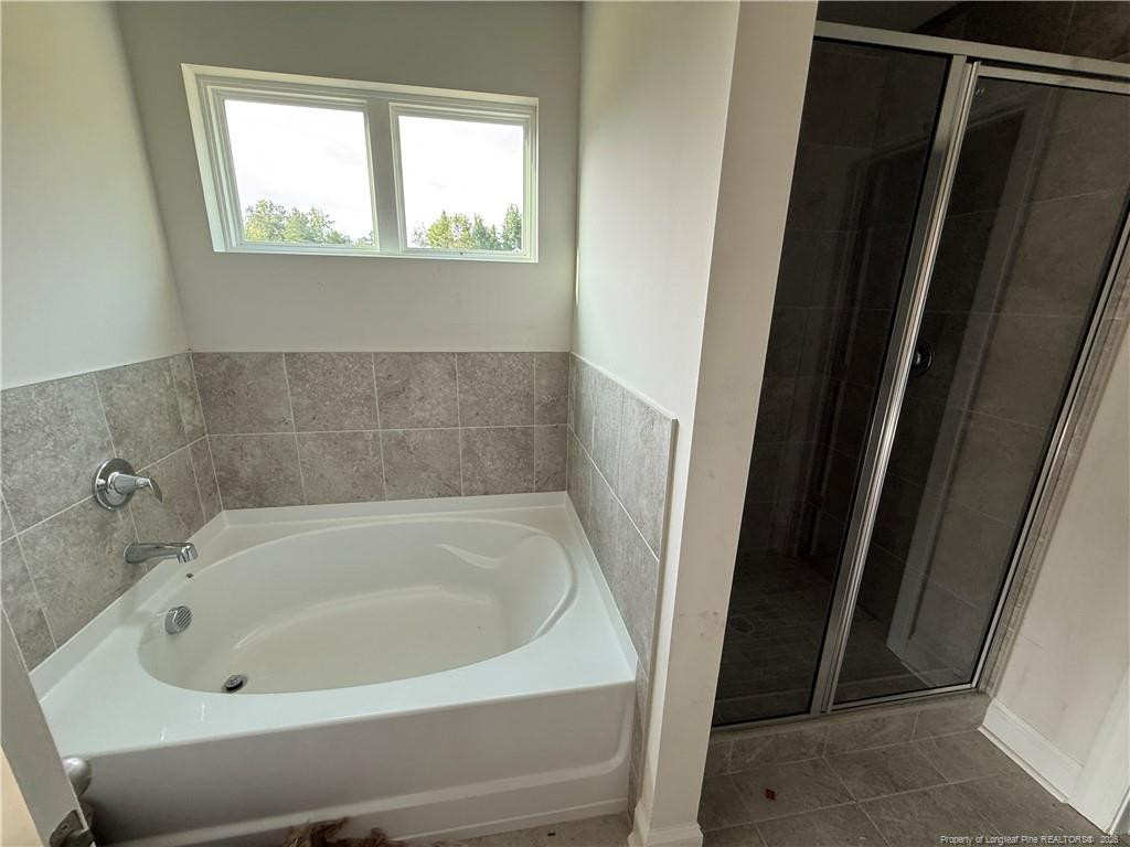 605 Grand Griffon Way Property Photo 7