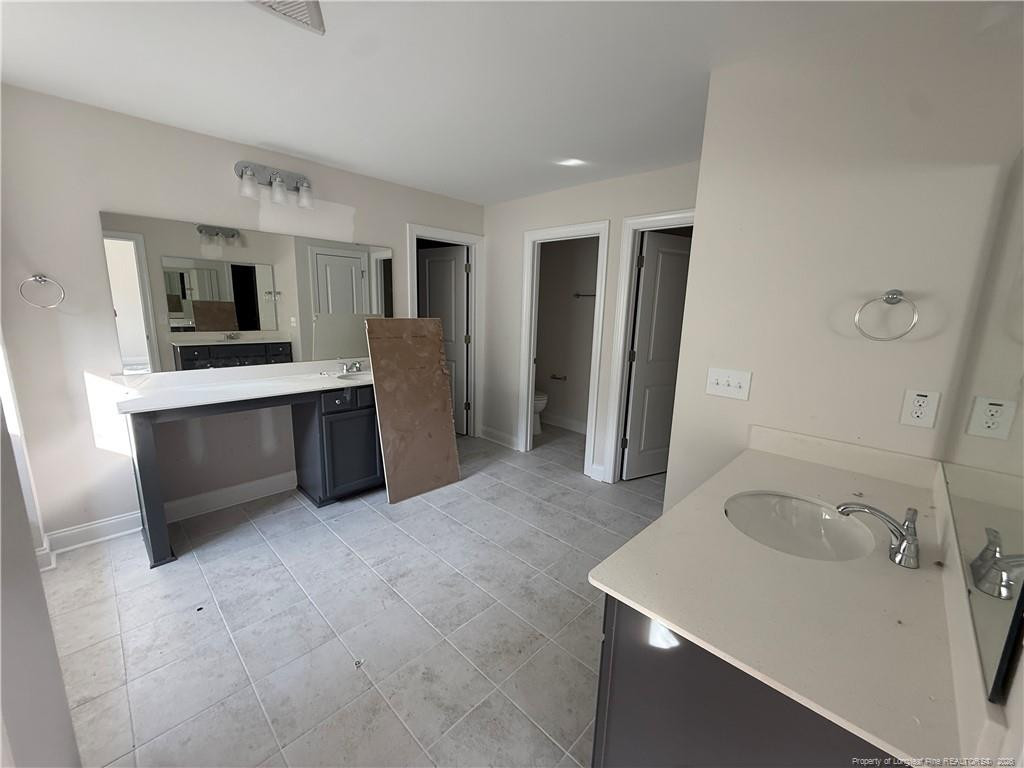 420 Grand Griffon Way Property Photo 17