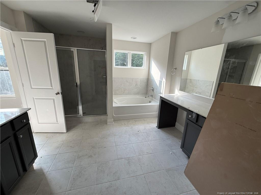 420 Grand Griffon Way Property Photo 18