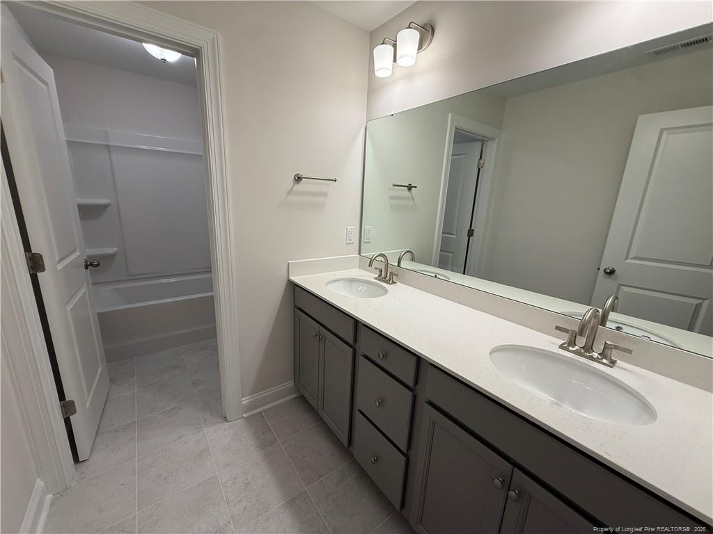517 Grand Griffon Way Property Photo 11