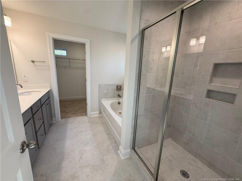 517 Grand Griffon Way Property Photo 17