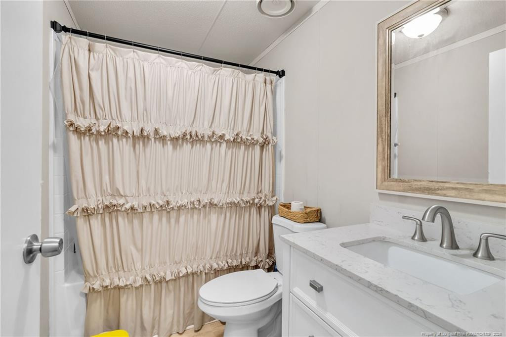 93 Castle Wood Property Photo 17