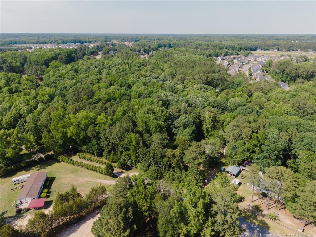 8201 Oakcliff Lane Property Photo 6