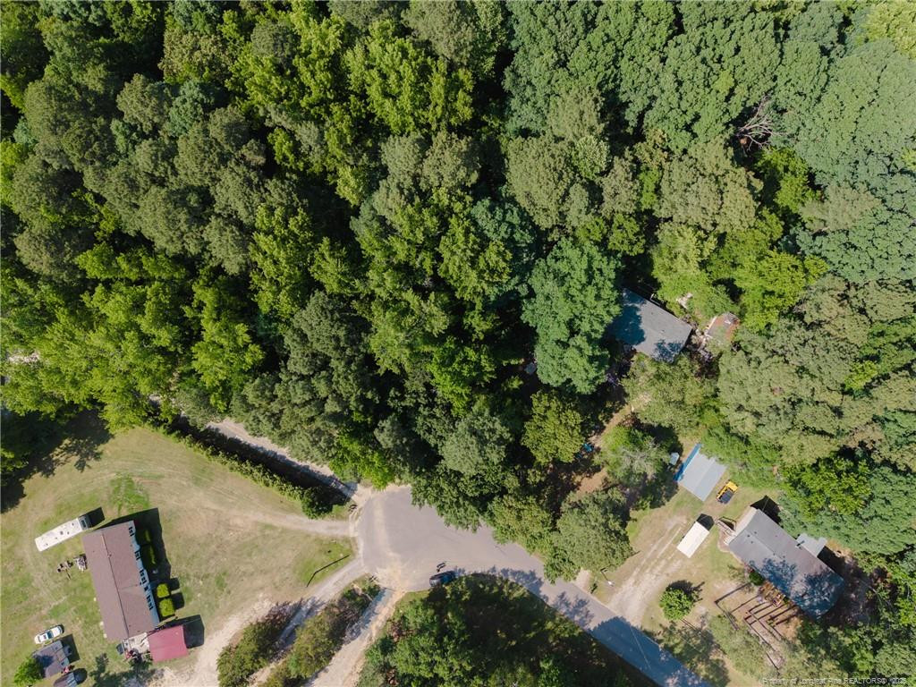 8201 Oakcliff Lane Property Photo 7