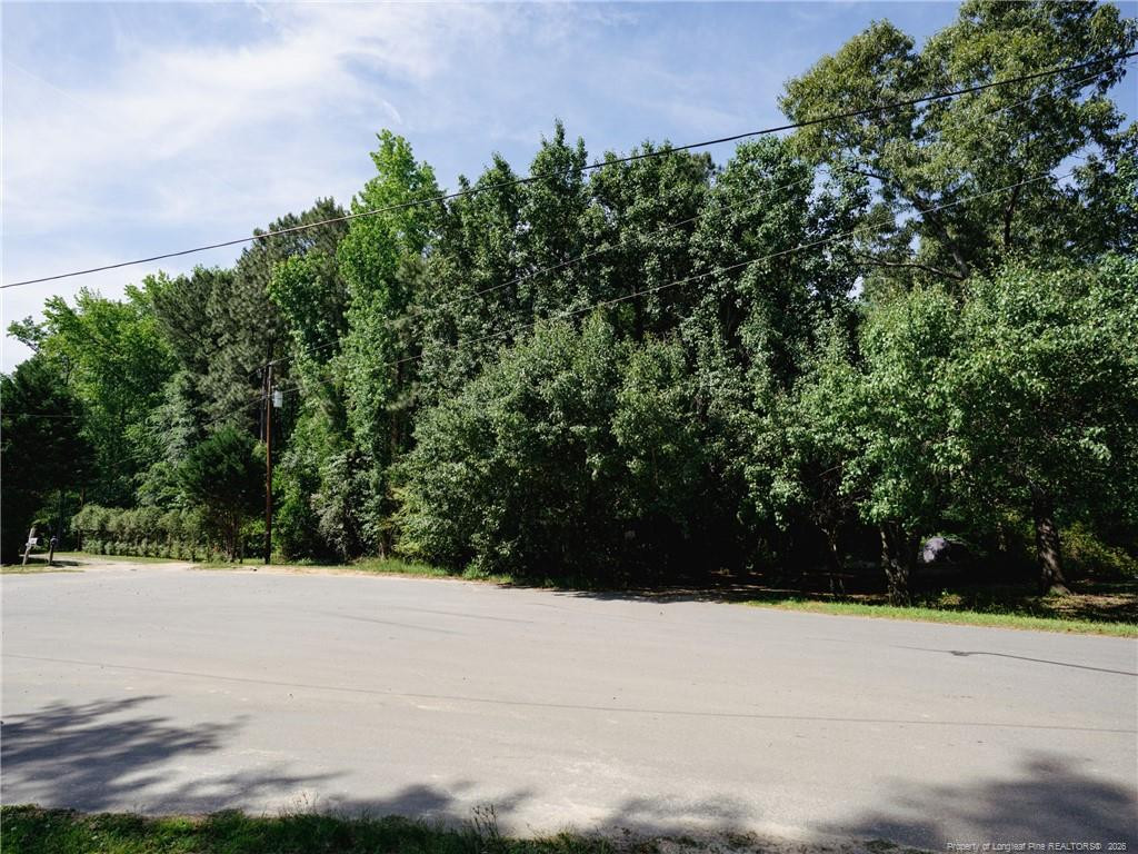 8201 Oakcliff Lane Property Photo 8
