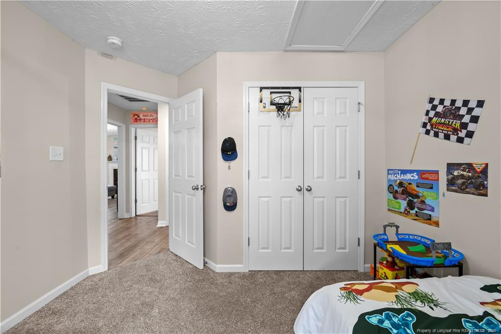 4949 Yorkchester Drive Property Photo 17