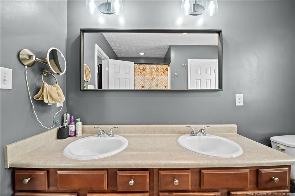 4949 Yorkchester Drive Property Photo 24