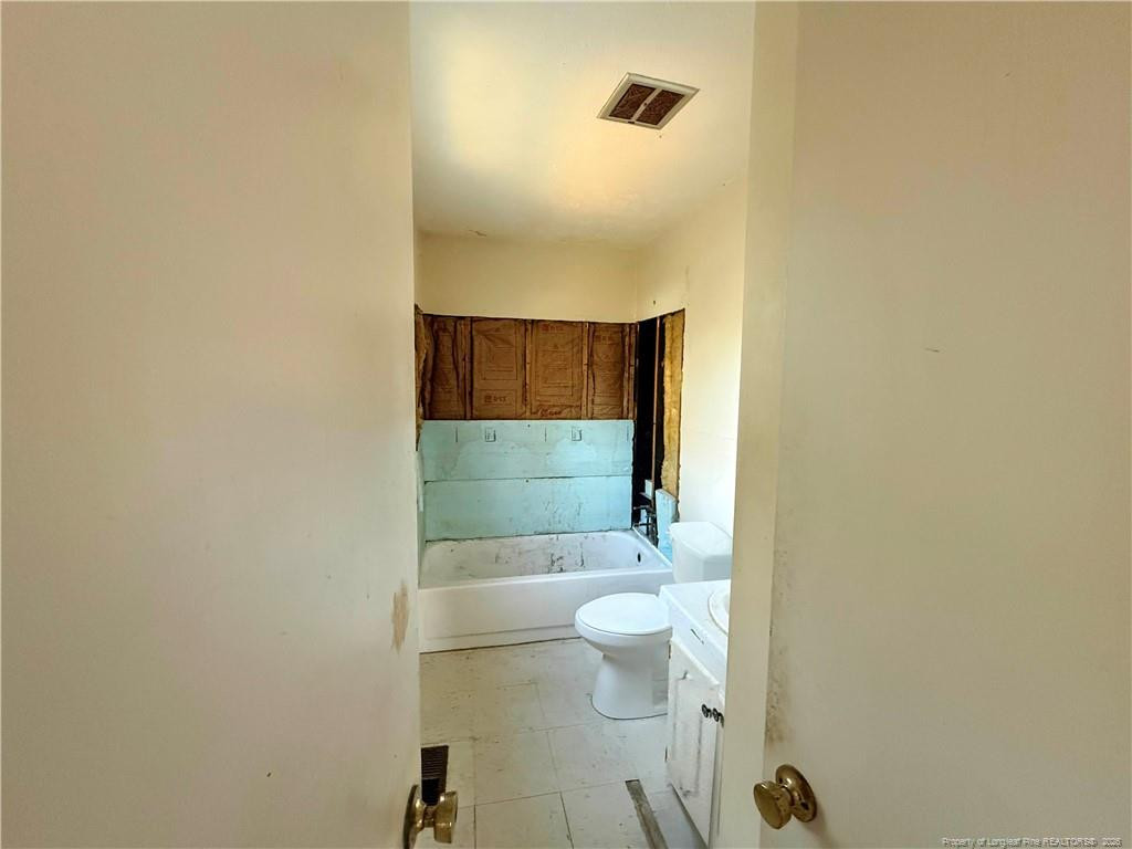 5503 River Road Property Photo 10