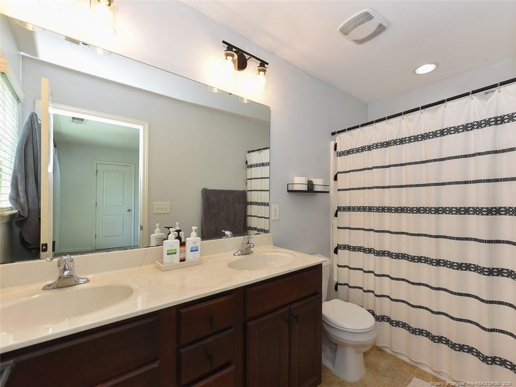 57 Taplow Trail Property Photo 16