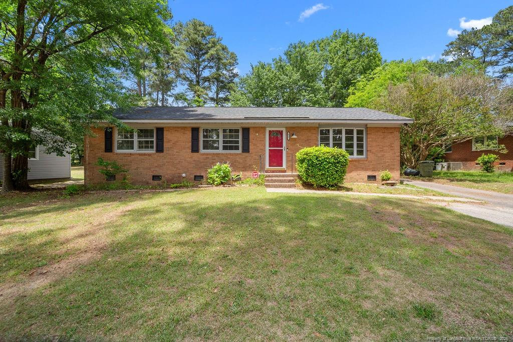 621 Ashboro Street Property Photo 1