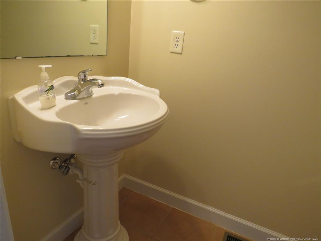 270 Hayden Lane Property Photo 4