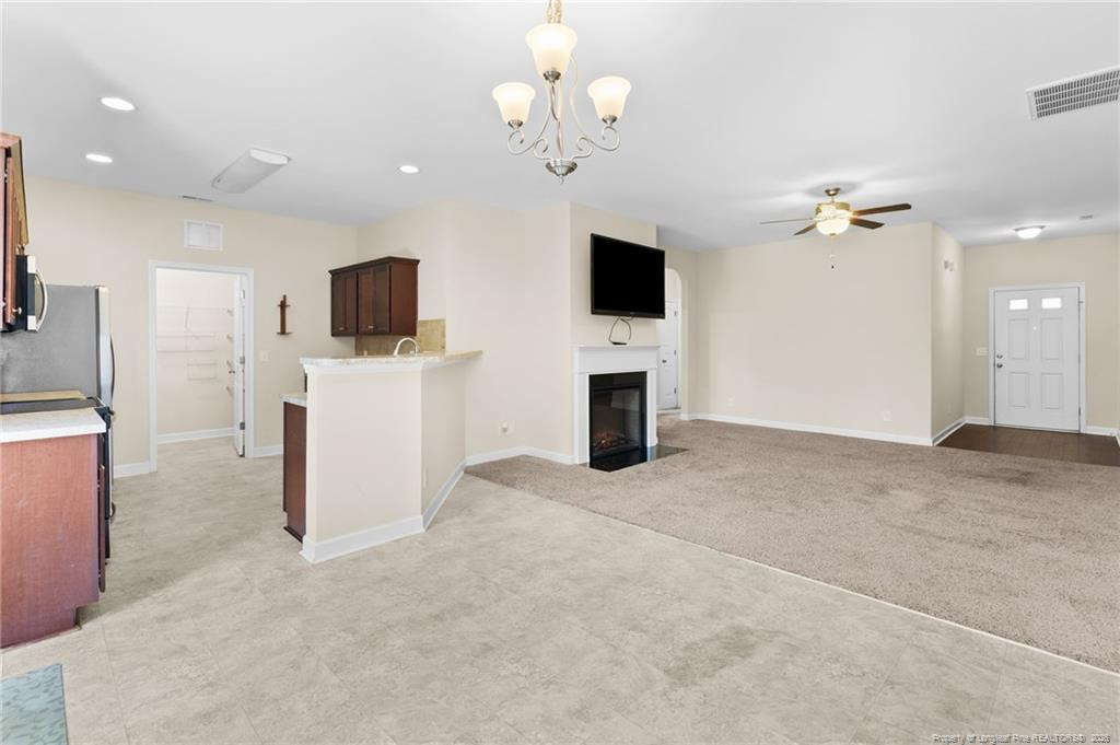 216 Meherrin Loop Property Photo 10