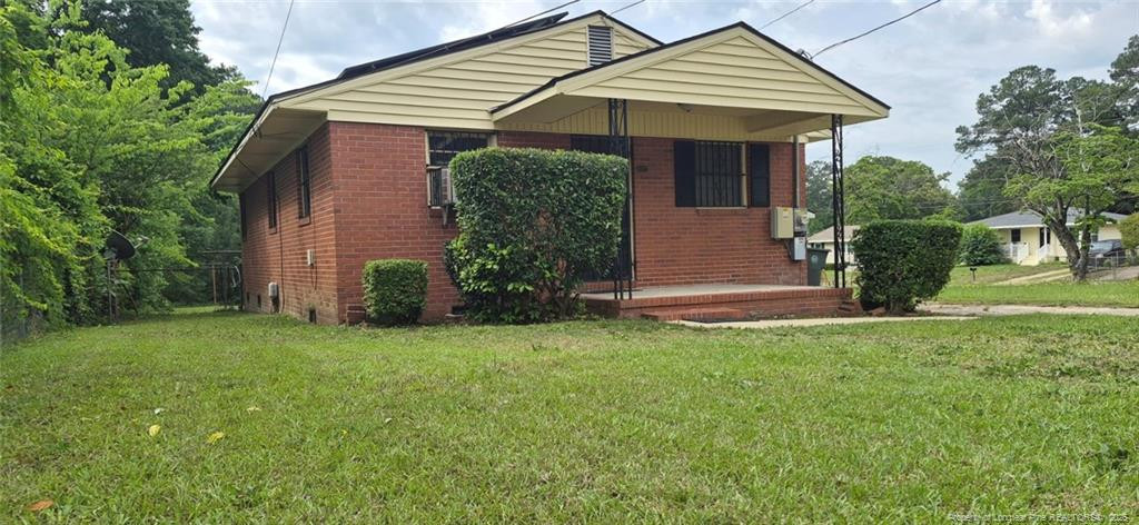 909 Rochester Drive Property Photo 1