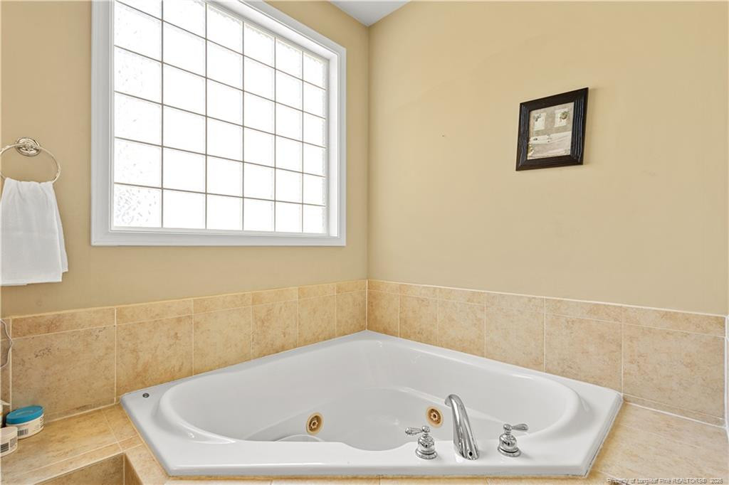 128 Lamplighter Way Way Property Photo 22