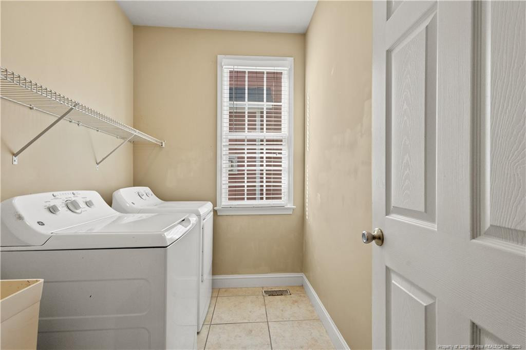 128 Lamplighter Way Way Property Photo 38