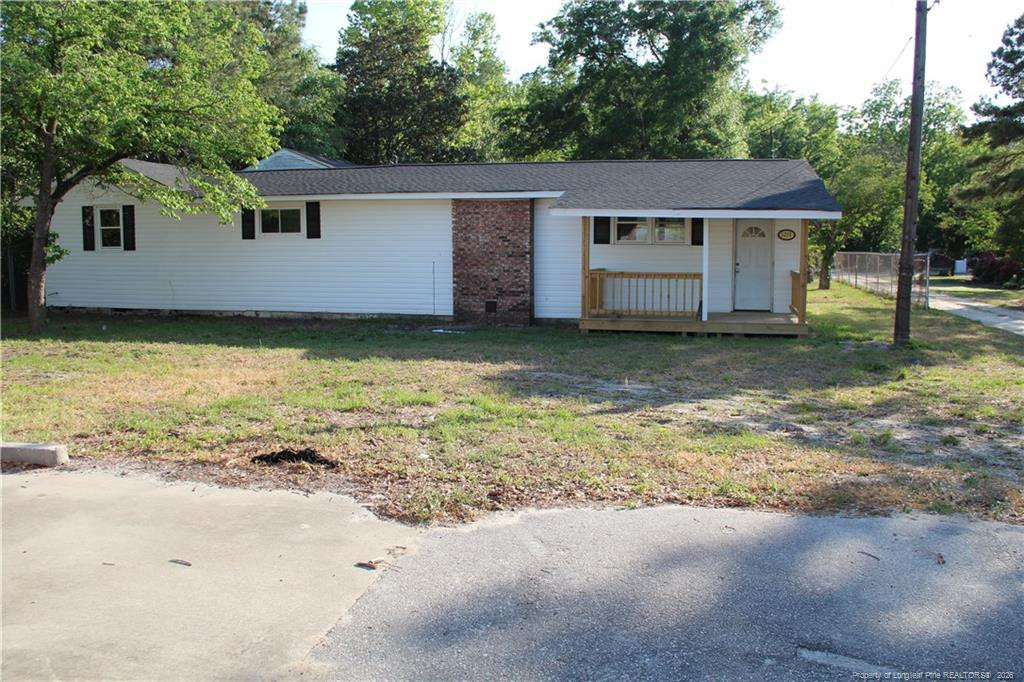 5211 Red Maple Lane Property Photo 1